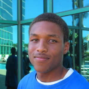 teen-in-front-of-mirro